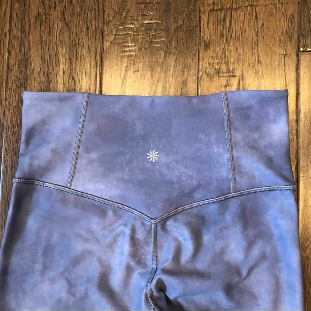 EUC✨ ATHLETA women's small blue Elation 7/8 yoga Tights Tie Dye Watercolor - Picture 9 of 11